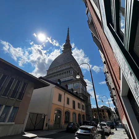 Mole Antonelliana - Box Auto Gratuito By Rd Domus *